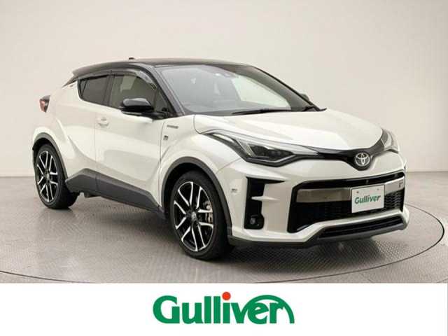 トヨタ Ｃ－ＨＲ S GRスポーツ 兵庫県 2020(令2)年 4.2万km ブラック/ホワイトパールクリスタルシャイン 2トーン トヨタセーフティセンス/プリクラッシュセーフティ/レーンキープアシスト/レーダークルーズコントロール/ブラインドスポットモニター/8インチ純正ディスプレイオーディオ/ナビ/Bluetooth/パノラマミックビューモニター/前後ドライブレコーダー/革巻きステアリング/ステアリングスイッチ/ハーフレザーシート/シートヒーター(運転席/助手席)/プッシュスタート/スマートキー/LEDヘッドライト/オートライト/フォグライト/オートハイビーム/電動格納ミラー/純正フロアマット