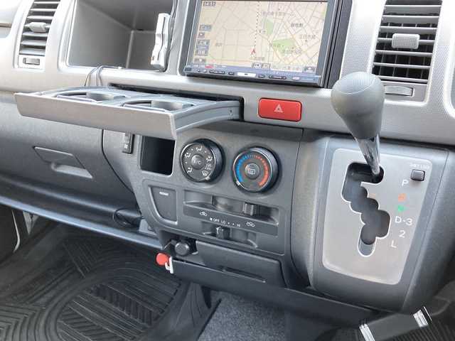 トヨタ ハイエース GL 富山県 2009(平21)年 5万km ホワイト 4WD/キャンピングカー/社外ナビ/フルセグ/給排水タンク/蛇口シンク/ルーフテント/電子レンジ/冷蔵庫/後席用テレビ