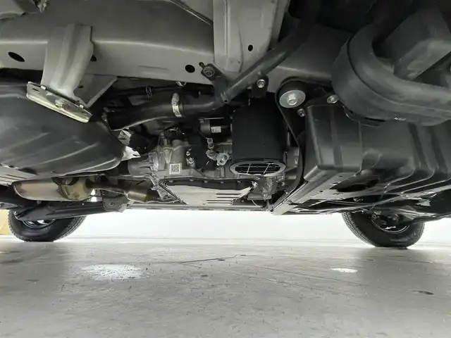 ダイハツ アトレー バン RS 千葉県 2022(令4)年 1.1万km シャイニングホワイトパール 禁煙車/スマートアシスト/社外９インチナビ/フルセグTV/Bluetooth/CD/DVD/HDMI/両側パワースライドドア /バックカメラ/LEDヘッドライト/クリアランスソナー/追従クルーズコントロール/ETC/アイドリングストップ/電動格納ミラー/プッシュスタート/スマートキー/スペアキー/フロアマット/ドアバイザー/取説・保証書