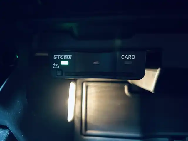 アウディ Ａ３ SB 30TFSI Sライン 大阪府 2022(令4)年 3.7万km ミトスブラックメタリック ブラックスタイリングP/ラグジュアリーP/ワンオーナー/ナビP/バーチャルコックピット/黒革/シートヒーター/純正ナビ/TV/バックカメラ/純正18インチAW/マトリクスLED/サイドアシスト/ACC