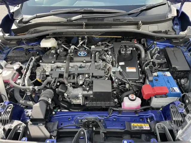 トヨタ カローラ クロス ハイブリッド Z 滋賀県 2021(令3)年 2.1万km ダークブルーマイカM ４WD/純正9型ディスプレイオーディオ/・Bluetooth/・フルセグ/・Mira Cast/パノラミックビューモニター/ステアリングリモコン/革巻きステアリング/ステアリングヒーター/ETC/前後ドライブレコーダー/レーダークルーズコントロール/運転席パワーシート/前席シートヒーター/パワーバックドア/オートリトラミラー/LEDオートライト/オートハイビーム/フォグライト/プリクラッシュセーフティ/ブラインドスポットモニター/スマートキー/プッシュスタート