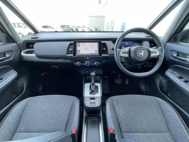 ホンダ フィット e:HEVホーム 佐賀県 2020(令2)年 3.8万km プレミアムグラマラスブロンズP 純正8インチSDナビゲーション/・フルセグTV/CD/DVD/SD/USB/Bluetooth/バックカメラ/前後ドライブレコーダー/ビルトインETC/電子パーキングブレーキ/・AUTO HOLD機能/ハーフレザーシート/ISOFIX対応/革巻きステアリング/ステアリングリモコン/純正LEDヘッドライト/・オートマチックハイビーム/純正フロアマット/純正ドアバイザ―/新車保証書/取扱説明書/ホンダセンシング/・アダプティブクルーズコントロール/・路外逸脱抑制機能/・踏み間違い衝突軽減システム/・衝突被害軽減ブレーキ/・前後パーキングセンサー