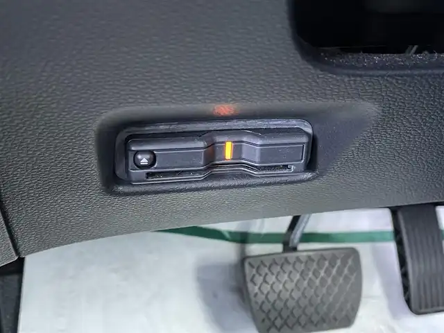 ホンダ フィット e:HEVホーム 佐賀県 2020(令2)年 3.8万km プレミアムグラマラスブロンズP 純正8インチSDナビゲーション/・フルセグTV/CD/DVD/SD/USB/Bluetooth/バックカメラ/前後ドライブレコーダー/ビルトインETC/電子パーキングブレーキ/・AUTO HOLD機能/ハーフレザーシート/ISOFIX対応/革巻きステアリング/ステアリングリモコン/純正LEDヘッドライト/・オートマチックハイビーム/純正フロアマット/純正ドアバイザ―/新車保証書/取扱説明書/ホンダセンシング/・アダプティブクルーズコントロール/・路外逸脱抑制機能/・踏み間違い衝突軽減システム/・衝突被害軽減ブレーキ/・前後パーキングセンサー