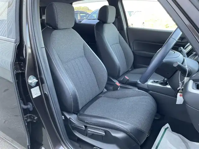 ホンダ フィット e:HEVホーム 佐賀県 2020(令2)年 3.8万km プレミアムグラマラスブロンズP 純正8インチSDナビゲーション/・フルセグTV/CD/DVD/SD/USB/Bluetooth/バックカメラ/前後ドライブレコーダー/ビルトインETC/電子パーキングブレーキ/・AUTO HOLD機能/ハーフレザーシート/ISOFIX対応/革巻きステアリング/ステアリングリモコン/純正LEDヘッドライト/・オートマチックハイビーム/純正フロアマット/純正ドアバイザ―/新車保証書/取扱説明書/ホンダセンシング/・アダプティブクルーズコントロール/・路外逸脱抑制機能/・踏み間違い衝突軽減システム/・衝突被害軽減ブレーキ/・前後パーキングセンサー