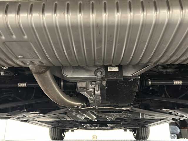 ＢＭＷ Ｘ１ xDrive 18d xライン 新潟県 2019(平31)年 2.7万km ミネラルホワイト ハイラインパッケージ/-パーフォレーテッドダコタレザーシート/-フロントシートヒーター/-オークインテリアトリム/コンフォートパッケージ/-パワーバックドア/-リヤシートスライド/-メモリ付きパワーシート/主要装備/インテリジェントセーフティ/純正HDDナビ/バックカメラ/ETC/LEDヘッドライト/純正アルミホイール/コーナーセンサー/アンビエントライト