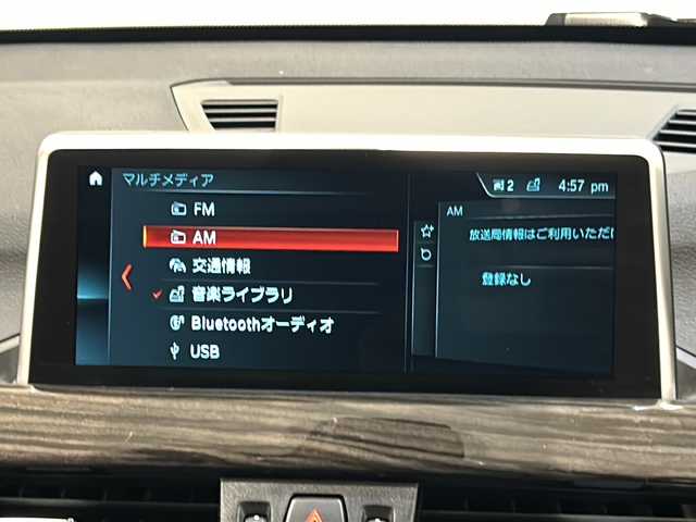 ＢＭＷ Ｘ１ xDrive 18d xライン 新潟県 2019(平31)年 2.7万km ミネラルホワイト ハイラインパッケージ/-パーフォレーテッドダコタレザーシート/-フロントシートヒーター/-オークインテリアトリム/コンフォートパッケージ/-パワーバックドア/-リヤシートスライド/-メモリ付きパワーシート/主要装備/インテリジェントセーフティ/純正HDDナビ/バックカメラ/ETC/LEDヘッドライト/純正アルミホイール/コーナーセンサー/アンビエントライト