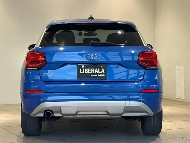 アウディ Ｑ２ 30TFSIスポーツ 愛知県 2019(平31)年 2.7万km 青 バーチャルコクピット　/ＭＭＩナビ　/Ｂｌｕｅｔｏｏｔｈ　/バックカメラ　/フルセグＴＶ　/ＡＣＣ　/ＬＫＡ　/ＢＳＭ　/シートヒーター　/コーナーセンサー　/パワーバックドア　/ドライブレコーダー　/ＥＴＣ２．０/プッシュスタート/アイドリングストップ/ウィンカーミラー