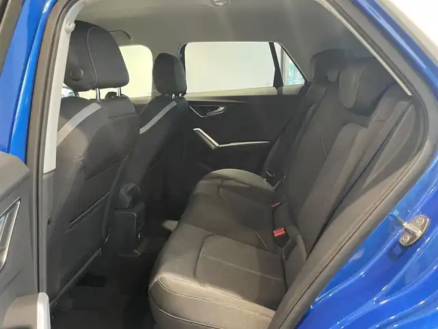 アウディ Ｑ２ 30TFSIスポーツ 愛知県 2019(平31)年 2.7万km 青 バーチャルコクピット　/ＭＭＩナビ　/Ｂｌｕｅｔｏｏｔｈ　/バックカメラ　/フルセグＴＶ　/ＡＣＣ　/ＬＫＡ　/ＢＳＭ　/シートヒーター　/コーナーセンサー　/パワーバックドア　/ドライブレコーダー　/ＥＴＣ２．０/プッシュスタート/アイドリングストップ/ウィンカーミラー