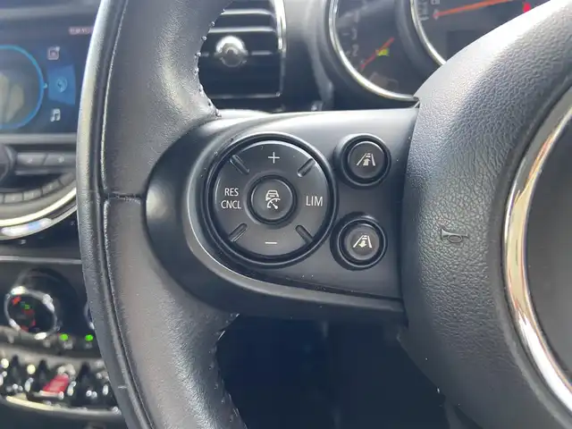 ＭＩＮＩ ＢＭＷ ミニ クラブマン クーパーSD 栃木県 2020(令2)年 2.4万km ペッパー・ホワイト ACC/ドラインビングモード/バックカメラ/純正ナビ/インテリジェントセーフティ/シートヒーター/ルームミラー一体型ETC/LED/純正17インチAW