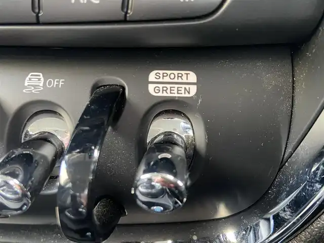 ＭＩＮＩ ＢＭＷ ミニ クラブマン クーパーSD 栃木県 2020(令2)年 2.4万km ペッパー・ホワイト ACC/ドラインビングモード/バックカメラ/純正ナビ/インテリジェントセーフティ/シートヒーター/ルームミラー一体型ETC/LED/純正17インチAW