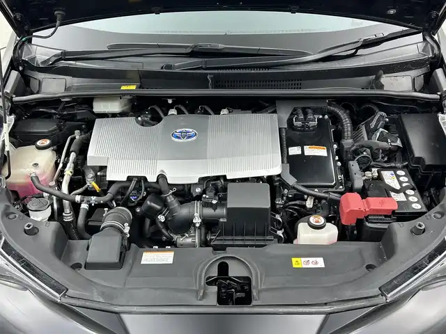 トヨタ プリウス S 三重県 2016(平28)年 6万km アティチュードブラックマイカ 禁煙車/社外ナビ/・AM/FM/CD/DVD/Bluetooth/フルセグ/iPod/HDMI/バックカメラ/トヨタセーフティセンス/レーダークルーズコントロール/プリクラッシュセーフティ/レーンディパーチャーアラート/オートライト/オートハイビーム/LEDヘッドライト/AC100V/社外17インチアルミホイール