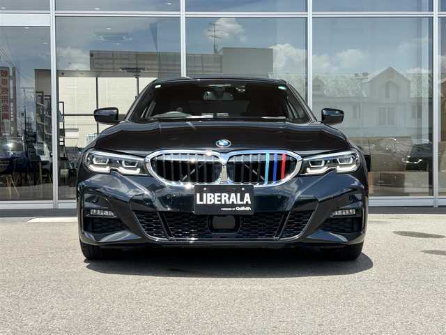ＢＭＷ ３２０ｉ Mスポーツ 岐阜県 2019(令1)年 5万km サファイアブラックP 純正HDDナビ/　BTオーディオ/　USB/ドライビング・アシスト・プロフェッショナル/　ACC/　レーン・コントロール・アシスト/　レーン・ディパーチャー・ウォーニング/　レーン・チェンジ・ウォーニング/　アクティブ・サイド・コリジョン・プロテクション/　前車接近警告機能/　衝突回避・被害軽減ブレーキ/　後車衝突警告機能/　クロス・トラフィック・ウォーニング/　エマージェンシー・ストップ・アシスト/　トラフィック・サイン・アシスト/BMWヘッドアップディスプレイ/BMWジェスチャー・コントロール/パワーシート/シートヒーター/バックカメラ/アンビエントライト/ドライブレコーダー/ETC2.0