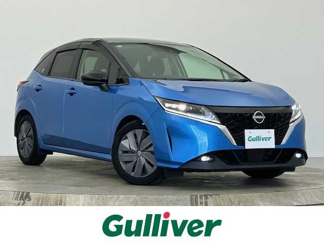 日産 ノート X 宮城県 2021(令3)年 4.7万km ビビットブルー / スーパーブラック 2トーン 禁煙車//プロパイロット//３６０°セーフティアシスト/・インテリジェントエマージェンシーブレーキ/・ふらつき警報/・前方衝突予測警報/・標識検知機能/・側方運転支援/・後側方衝突防止支援システム/・アラウンドビューモニター/・踏み間違い衝突防止アシスト/・後退時車両検知警報/・インテリジェント ルームミラー/・エマージェンシーストップシグナル//純正ナビ(BT.USB.HDMI.AppleCarPlay)//フルセグ//ETC//置くだけ充電//電動パーキングブレーキ//オートホールド//プッシュスタート//純正マット
