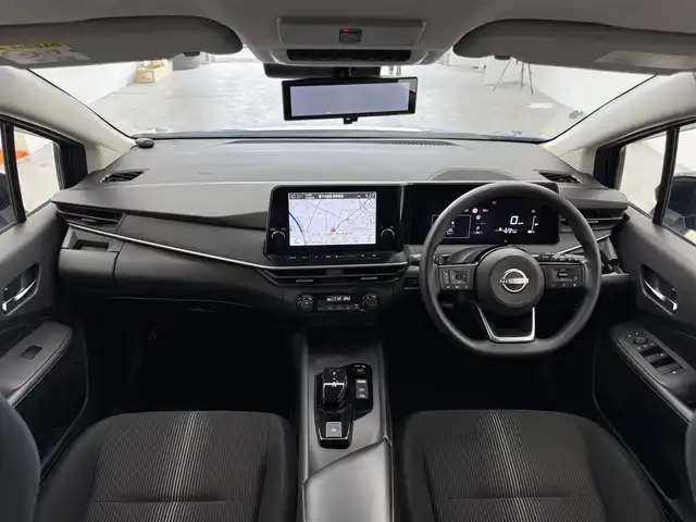 日産 ノート X 宮城県 2021(令3)年 4.7万km ビビットブルー / スーパーブラック 2トーン 禁煙車//プロパイロット//３６０°セーフティアシスト/・インテリジェントエマージェンシーブレーキ/・ふらつき警報/・前方衝突予測警報/・標識検知機能/・側方運転支援/・後側方衝突防止支援システム/・アラウンドビューモニター/・踏み間違い衝突防止アシスト/・後退時車両検知警報/・インテリジェント ルームミラー/・エマージェンシーストップシグナル//純正ナビ(BT.USB.HDMI.AppleCarPlay)//フルセグ//ETC//置くだけ充電//電動パーキングブレーキ//オートホールド//プッシュスタート//純正マット