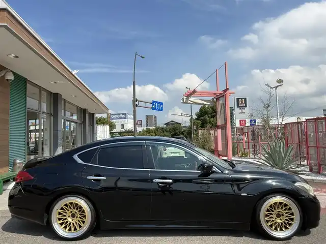 日産 フーガ 250GT 香川県 2012(平24)年 14.2万km スーパーブラック メーカーHDDナビ/フルセグ/CD/DVD/Bluetooth/バックカメラ/LEXXEL２０インチアルミ/RSR車高調/社外２本出しマフラー/ＮＩＳＭＯステア/前席パワーシート/スマートキー/ミラー型前後ドライブレコーダー/ＥＴＣ/2024年製サマータイヤ/純正ステアリング積み込み