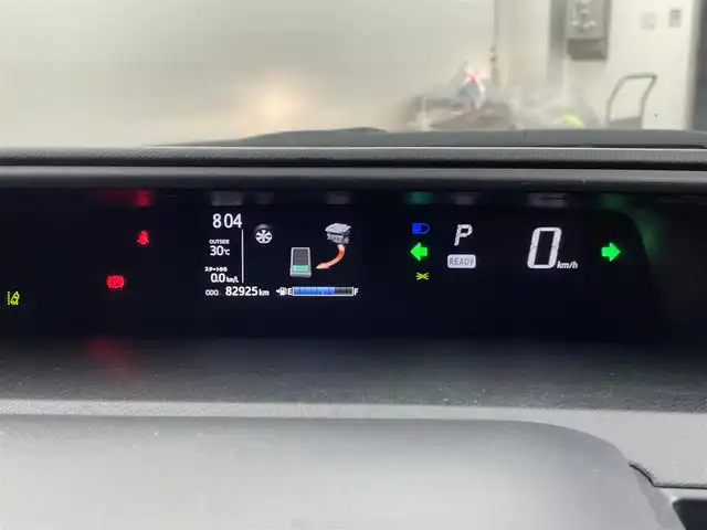 トヨタ アクア S 群馬県 2019(令1)年 8.3万km スーパーホワイトⅡ 禁煙車　純正ナビ　ワンセグ　ＢＴ　バックカメラ　トヨタセーフティセンス　衝突軽減　ＡＨＢ　オートライト　ＥＴＣ　　オートエアコン　ヘッドライトレベライザー　電動格納ミラー　Ｐスタート　スマートキー