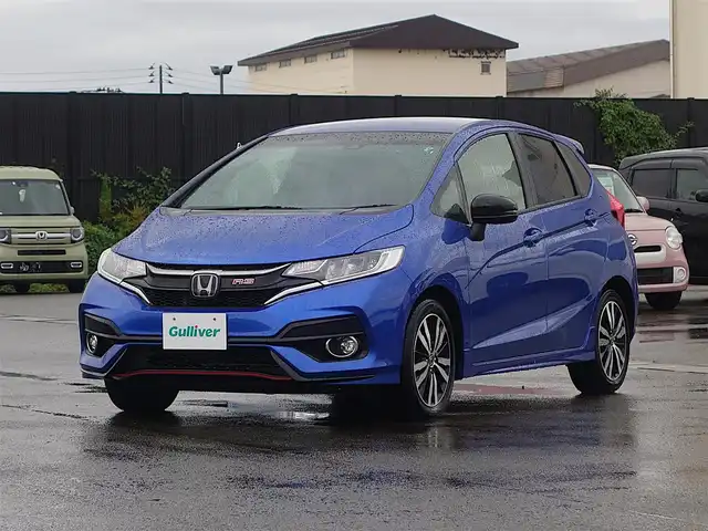ホンダ フィット RS ホンダセンシング 山形県 2018(平30)年 9.6万km ブリリアントスポーティブルーメタリック2トーン 6MT/ホンダセンシング/純正ディスプレイオーディオ/　　【CD USB ワンセグ】/バックカメラ/レーダークルーズコントロール/LEDオートヘッドライト/純正16インチアルミホイール/アイドリングストップ/ステアリングスイッチ/電動格納ウィンカーミラー/フォグランプ/純正フロアマット/スマートキー×2/ETC
