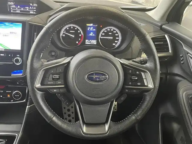 スバル フォレスター プレミアム 宮城県 2018(平30)年 5.3万km クリスタルホワイトP 純正ナビゲーション/　（フルセグテレビ　CD　FM/AM　Bluetooth）/アイサイト　/パドルシフト/レーダークルーズコントロール　/ブラインドスポットモニター/レーンアシスト/追突軽減システム/横滑り防止/デジタルインナーミラー　/バック・サイド・フロントカメラ/純正フロアマット/前席パワーシート/ステアリングヒーター/シートヒーター/ETC/パワーバックドア/スペアキー