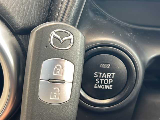 マツダ ＣＸ－３ XD エクスクルーシブモッズ 岐阜県 2018(平30)年 2.2万km ソウルレッドクリスタルM MAZDA純正ナビゲーション/4WD/全方位カメラ/フルセグテレビ/Bluetooth/CD・DVD再生/MRCC(マツダ・レーダー・クルーズ・コントロール)/空間認知支援システム/交通標識認識システム/SBS/SCBS/ドライバーアテンションアラート/ヘッドアップディスプレイ/ブラインドスポットモニター/純正ドライブレコーダー/ETC/革シート/パワーシート/シートヒーター/ステアリングヒーター/前後コーナーセンサー/LEDヘッドライト/オートライト/純正アルミホイール/純正フロアマット