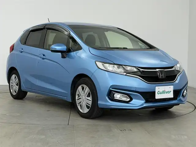 ホンダ フィット 13G L ホンダセンシング 愛知県 2018(平30)年 4.7万km スカイランドブルーM ホンダセンシング/・衝突軽減ブレーキ/・誤発進抑制機能/・アダプティブクルーズコントロール/・車線維持支援システム/・先行者発進お知らせ機能/純正SDナビ/・Bluetooth/・CD/DVD/・AUX/・フルセグTV/・iPod/ビルトインETC/バックカメラ/アイドリングストップ/LEDヘッドライト/ステアリングスイッチ/純正フロアマット/スマートキー/プッシュスタート