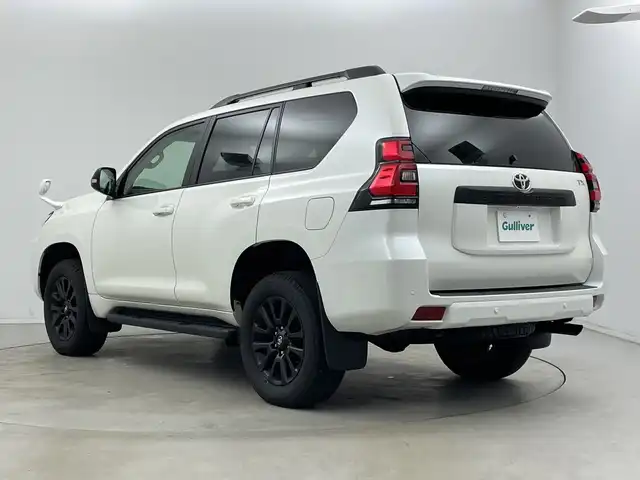 トヨタ ランドクルーザー プラド TX Lパッケージ マットブラED 新潟県 2023(令5)年 1.5万km ホワイトパールクリスタルシャイン 純正アルパインナビ/レーダークルーズコントロ―ル/ETC/バックカメラ/フルセグ/社外フロアマット/前席パワーシート/前席シートヒーター/前席エアシート/純正18インチAW夏タイヤ/純正LEDヘッドライト/フォグランプ