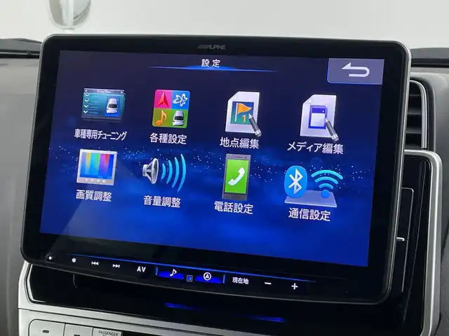 トヨタ ランドクルーザー プラド TX Lパッケージ マットブラED 新潟県 2023(令5)年 1.5万km ホワイトパールクリスタルシャイン 純正アルパインナビ/レーダークルーズコントロ―ル/ETC/バックカメラ/フルセグ/社外フロアマット/前席パワーシート/前席シートヒーター/前席エアシート/純正18インチAW夏タイヤ/純正LEDヘッドライト/フォグランプ