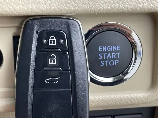 トヨタ ランドクルーザー プラド TX Lパッケージ マットブラED 新潟県 2023(令5)年 1.5万km ホワイトパールクリスタルシャイン 純正アルパインナビ/レーダークルーズコントロ―ル/ETC/バックカメラ/フルセグ/社外フロアマット/前席パワーシート/前席シートヒーター/前席エアシート/純正18インチAW夏タイヤ/純正LEDヘッドライト/フォグランプ