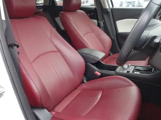 マツダ ＣＸ－３ 15S 100周年特別記念車 静岡県 2021(令3)年 4.1万km スノーフレイクホワイトパールマイカ ワンオーナー/禁煙車/純正SDナビ/　　CD/DVD/BT/SD/USB/AUX/フルセグTV/360度ビューモニター/　　　（フロント・サイド・バック・全方位）/ビルトインETC/前席シートヒーター/ステアリングリモコン/ステアリングヒーター/BOSEプレミアムサウンド/パドルシフト/運転席メモリー付きパワーシート/アドバンストスマートシティブレーキサポート/後退時スマートシティブレーキサポート/スマートシティブレーキサポート/全車速追従機能付レーダークルーズコントロール/パーキングセンサー（フロント/リア）/車線逸脱警報システム/ドライバーアテンションアラート/BSM/HUD/レザーシート/純正フロアマット/純正ドアバイザー/純正トノカバー/取扱説明書/保証書