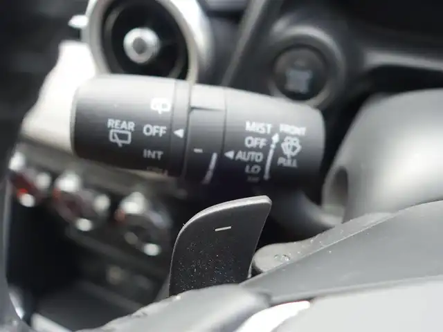 マツダ ＣＸ－３ 15S 100周年特別記念車 静岡県 2021(令3)年 4.1万km スノーフレイクホワイトパールマイカ ワンオーナー/禁煙車/純正SDナビ/　　CD/DVD/BT/SD/USB/AUX/フルセグTV/360度ビューモニター/　　　（フロント・サイド・バック・全方位）/ビルトインETC/前席シートヒーター/ステアリングリモコン/ステアリングヒーター/BOSEプレミアムサウンド/パドルシフト/運転席メモリー付きパワーシート/アドバンストスマートシティブレーキサポート/後退時スマートシティブレーキサポート/スマートシティブレーキサポート/全車速追従機能付レーダークルーズコントロール/パーキングセンサー（フロント/リア）/車線逸脱警報システム/ドライバーアテンションアラート/BSM/HUD/レザーシート/純正フロアマット/純正ドアバイザー/純正トノカバー/取扱説明書/保証書