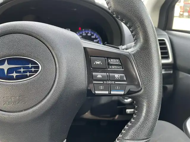スバル レヴォーグ 1．6GT アイサイト Sスタイル 宮崎県 2015(平27)年 7.2万km クリスタルホワイトP 純正ナビ/（CN-LR700D）（DVD再生）（BT）（CD再生）/追跡機能付きクルーズコントロール/MT付きAT/（パドルシフト）/アイドリングストップ/パワーシート/コーナーセンサー/パワーウィンドウ/エアバックW/純正アルミホイール/純正LEDライト/パワーステアリング/ドライブレコーダー/（SUBARU　S19306）/プッシュスタート/電格ミラー/ABS/ETC