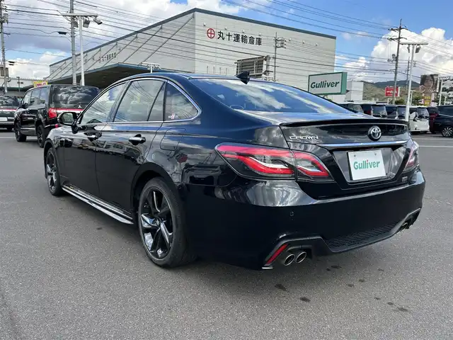 トヨタ クラウン ハイブリッド RS リミテッド 岡山県 2020(令2)年 13万km プレシャスブラックパール 登録時走行距離129301km/純正ナビ/フルセグTV(AM/FM/CD/DVD/Bluetooth)/バックカメラ/ビルトインETC/トヨタセーフティセンス/・ブラインドスポットモニター/・レーダークルーズコントロール/・オートマチックハイビーム/・プリクラッシュセーフティ/横滑り防止装置/オートブレーキホールド/D/N席パワーシート/D/N席シートヒーター/ステアリングヒーター/AC100V電源/ハーフレザーシート/純正フロアマット/18インチ純正AW