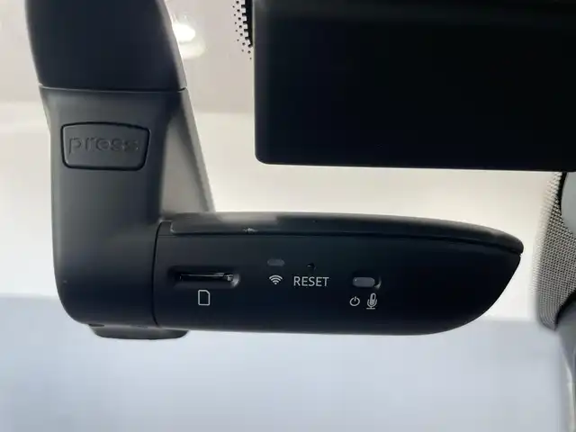 アウディ Ａ４ アバント 1.4TFSI 1stED 静岡県 2017(平29)年 3.9万km デイトナグレーパールエフェクト 限定230台/Slineエクステリアパッケージ/アウディプレセンス/バーチャルコックピット/純正ナビ/・Bluetooth/・バックカメラ/・フルセグテレビ/パークアシスト/アドバンスドキーシステム/運転席パワーシート/前席シートヒーター/純正ドライブレコーダー/ETC/電動リアゲート/純正17インチアルミホイール