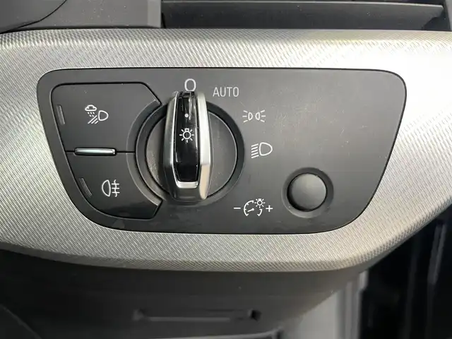 アウディ Ａ４ アバント 1.4TFSI 1stED 静岡県 2017(平29)年 3.9万km デイトナグレーパールエフェクト 限定230台/Slineエクステリアパッケージ/アウディプレセンス/バーチャルコックピット/純正ナビ/・Bluetooth/・バックカメラ/・フルセグテレビ/パークアシスト/アドバンスドキーシステム/運転席パワーシート/前席シートヒーター/純正ドライブレコーダー/ETC/電動リアゲート/純正17インチアルミホイール