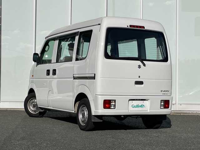 スズキ エブリイ PA 福岡県 2013(平25)年 6.5万km スペリアホワイト オーディオ/（AM/FM）/ワンオーナー/4WD/エアコン・パワーステアリング/スペアキー/フロアマット/両側スライドドア/Wエアバッグ/ドアバイザー/ヘッドライトレベライザー