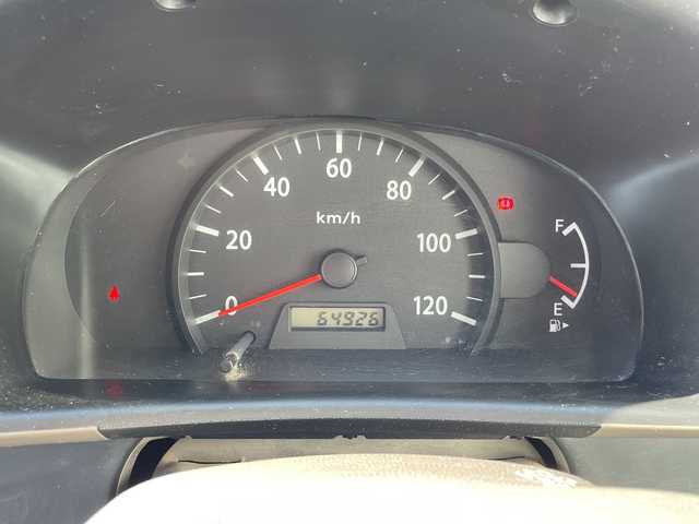 スズキ エブリイ PA 福岡県 2013(平25)年 6.5万km スペリアホワイト オーディオ/（AM/FM）/ワンオーナー/4WD/エアコン・パワーステアリング/スペアキー/フロアマット/両側スライドドア/Wエアバッグ/ドアバイザー/ヘッドライトレベライザー