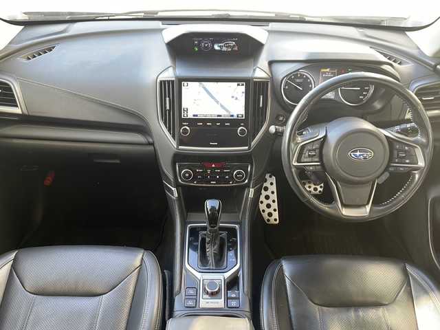 スバル フォレスター ハイブリッド アドバンス 東京都 2021(令3)年 6.6万km クリスタルホワイトP ワンオーナー/ドラレコ連動純正メモリナビ/フルセグ/バックカメラ/サイド/フロント/レーダークルーズコントロール/車線逸脱警報装置/ブラインドスポットモニター/ハンドルヒーター/デジタルインナーミラー/パドルシフト/全席シートヒーター/運転席メモリーシート/D/N席パワーシート/スマートキー×2