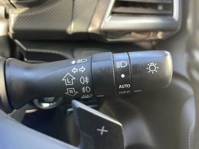 スバル フォレスター ハイブリッド アドバンス 東京都 2021(令3)年 6.6万km クリスタルホワイトP ワンオーナー/ドラレコ連動純正メモリナビ/フルセグ/バックカメラ/サイド/フロント/レーダークルーズコントロール/車線逸脱警報装置/ブラインドスポットモニター/ハンドルヒーター/デジタルインナーミラー/パドルシフト/全席シートヒーター/運転席メモリーシート/D/N席パワーシート/スマートキー×2