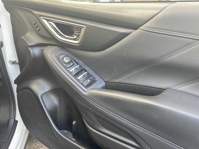 スバル フォレスター ハイブリッド アドバンス 東京都 2021(令3)年 6.6万km クリスタルホワイトP ワンオーナー/ドラレコ連動純正メモリナビ/フルセグ/バックカメラ/サイド/フロント/レーダークルーズコントロール/車線逸脱警報装置/ブラインドスポットモニター/ハンドルヒーター/デジタルインナーミラー/パドルシフト/全席シートヒーター/運転席メモリーシート/D/N席パワーシート/スマートキー×2