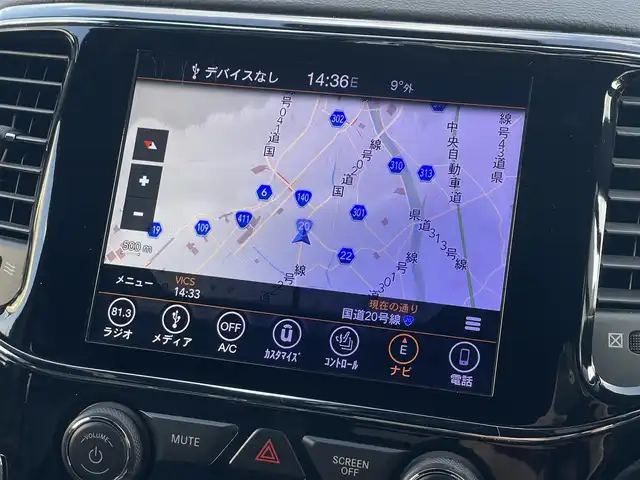 クライスラー・ジープ ジープ グランドチェロキー LTD 山梨県 2019(平31)年 6.5万km ブライトホワイト 後期　/黒革　/ＡＣＣ　/８．４ＵＣナビ　/Ｂカメラ　/フルセグＴＶ　/ＢＴ　/ＵＳＢ　/ステアリングＨ　/ＬＫＡ　/ＢＳＡ　/カープレイ　/ＨＩＤ　/Ａライト　/シートＨ　/ベンチＬ　/エアサス　/Ａブレーキアシスト　/保証書