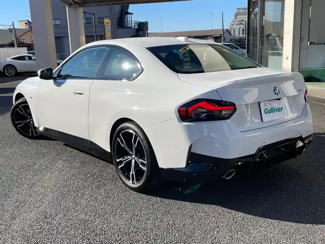 ＢＭＷ ＢＭＷ ２２０ｉ クーペ Mスポーツ 神奈川県 2023(令5)年 3.1万km アルピンホワイトⅢ 純正メモリーナビ/全方位カメラ/ミラーETC/純正前後ドライブレコーダー/AppleCarPlay/AndroidAuto/USB/BT/ハーフレザーシート/前席パワーシート/シートヒーター/純正18インチAW/LEDヘッドライト/HUD/レーダークルーズコントロール/PCS/LKA/BSM/コーナーセンサー/パーキングアシスト/後退アシスト/パドルシフト/プッシュスタート・スマートキー×2/R6/7年ディーラー整備記録/保証書・取説あり