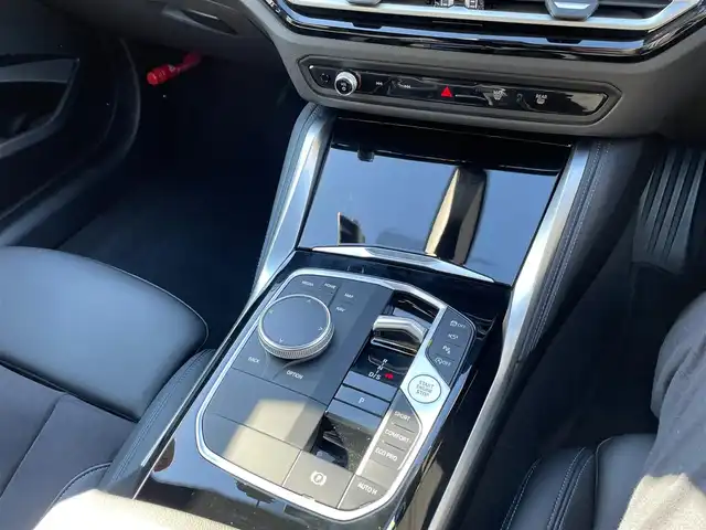 ＢＭＷ ＢＭＷ ２２０ｉ クーペ Mスポーツ 神奈川県 2023(令5)年 3.1万km アルピンホワイトⅢ 純正メモリーナビ/全方位カメラ/ミラーETC/純正前後ドライブレコーダー/AppleCarPlay/AndroidAuto/USB/BT/ハーフレザーシート/前席パワーシート/シートヒーター/純正18インチAW/LEDヘッドライト/HUD/レーダークルーズコントロール/PCS/LKA/BSM/コーナーセンサー/パーキングアシスト/後退アシスト/パドルシフト/プッシュスタート・スマートキー×2/R6/7年ディーラー整備記録/保証書・取説あり