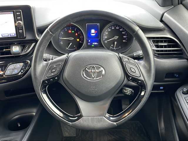 トヨタ Ｃ－ＨＲ S－T 道東・釧路十勝 2017(平29)年 9.2万km ホワイトパールクリスタルシャイン 4WD/純正メモリナビ　NSZT-W66T/　(AM/FM/CD/BT)/フルセグTV/バックカメラ/プリクラッシュセーフティ/レーンキープアシスト/オートハイビーム/レーダークルーズコントロール/前コーナーセンサー/社外ドライブレコーダー/純正AW夏タイヤセット(215/60R17)積込/トノカバー