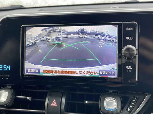トヨタ Ｃ－ＨＲ S－T 道東・釧路十勝 2017(平29)年 9.2万km ホワイトパールクリスタルシャイン 4WD/純正メモリナビ　NSZT-W66T/　(AM/FM/CD/BT)/フルセグTV/バックカメラ/プリクラッシュセーフティ/レーンキープアシスト/オートハイビーム/レーダークルーズコントロール/前コーナーセンサー/社外ドライブレコーダー/純正AW夏タイヤセット(215/60R17)積込/トノカバー