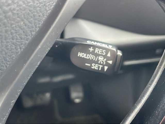 トヨタ Ｃ－ＨＲ S－T 道東・釧路十勝 2017(平29)年 9.2万km ホワイトパールクリスタルシャイン 4WD/純正メモリナビ　NSZT-W66T/　(AM/FM/CD/BT)/フルセグTV/バックカメラ/プリクラッシュセーフティ/レーンキープアシスト/オートハイビーム/レーダークルーズコントロール/前コーナーセンサー/社外ドライブレコーダー/純正AW夏タイヤセット(215/60R17)積込/トノカバー