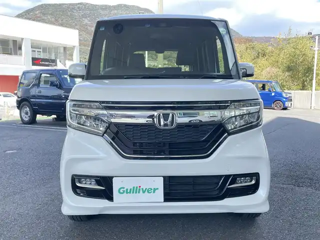 ホンダ Ｎ ＢＯＸ カスタム G EX ターボ ホンダセンシング 佐賀県 2019(令1)年 0.8万km プラチナホワイトパール プッシュスタート/両側パワースライドドア/横滑り防止/レーンキープアシスト/衝突軽減ブレーキ/ビルトインETC/ステアリングスイッチ/革巻きステアリング/パドルシフト/レーダークルーズコントロール/シートヒーター/純正SDナビ(AM/FM/CD/DVD/TV/BT)/純正フロアマット(MUGEN)/オートライト/リアサンシェード/アイドリングストップ/取扱説明書ナビ取扱説明書/保証書