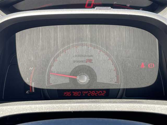 ホンダ シビック タイプR 滋賀県 2007(平19)年 19.7万km チャンピオンシップホワイト Panasonicナビ/(フルセグ/CD/DVD/ipod/FM/AM)/6MT/ETC/HIDライト/社外フォグ/運転席RECAROシート/TEINサスペンション/カーボンボンネット/dpRacing ステアリング/柿本改マフラー/BLITZエアクリーナー