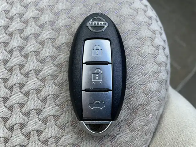 日産 ブルーバード シルフィ 20M 宮城県 2010(平22)年 10.3万km ダークブルー 登録時走行距離102738km/フルセグテレビ/Bluetooth/オートライト/ＥＴＣ/電格ミラー/ドアバイザー/キーレススタートシステム/スマートキー
