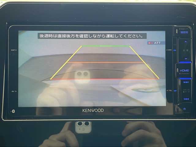 スズキ イグニス ハイブリッド MZ 秋田県 2016(平28)年 6.7万km ピュアホワイトP 4WD/社外ナビ/(FM/AM/Bluetooth/フルセグTV/DVD/CD)/バックカメラ/衝突軽減装置/横滑り防止装置/レーンキープアシスト/ダウンヒルアシスト/クルーズコントロール/ETC/ステアリングリモコン/パドルシフト/LEDヘッドライト/フォグランプ/オートライト/革巻きステアリング/電動格納ミラー/ウィンカーミラー/スマートキー/スペアキー/プッシュスタート/社外アルミホイール/純正フロアマット/ドアバイザー/社外マフラー/社外車高調