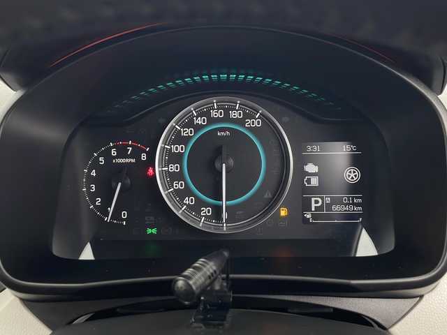 スズキ イグニス ハイブリッド MZ 秋田県 2016(平28)年 6.7万km ピュアホワイトP 4WD/社外ナビ/(FM/AM/Bluetooth/フルセグTV/DVD/CD)/バックカメラ/衝突軽減装置/横滑り防止装置/レーンキープアシスト/ダウンヒルアシスト/クルーズコントロール/ETC/ステアリングリモコン/パドルシフト/LEDヘッドライト/フォグランプ/オートライト/革巻きステアリング/電動格納ミラー/ウィンカーミラー/スマートキー/スペアキー/プッシュスタート/社外アルミホイール/純正フロアマット/ドアバイザー/社外マフラー/社外車高調