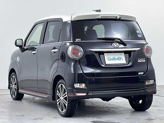 ダイハツ キャスト スポーツ SAⅢ 道央・札幌 2018(平30)年 9.4万km ブラックマイカメタリック ・4WD  /ターボ車/・スマートアシスト3/・衝突回避支援ブレーキ/車線逸脱警報/・誤発進抑制制御/先行車発進お知らせ/・オートハイビーム/LEDライト/・社外CDオーディオ/・CD.USB.AUX/・D.N席シートヒーター/ハーフレザーシート/・アイドリングストップ/・純正15インチアルミホイール/・パドルシフト